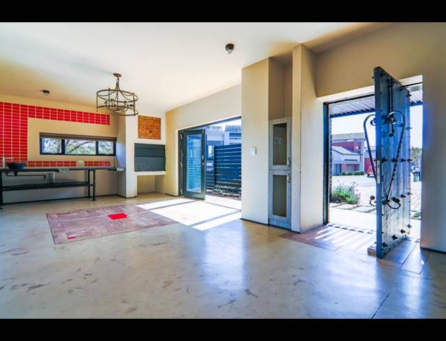 4 BEDROOM HOUSE FOR SALE IN COPPERLEAF ESTATE